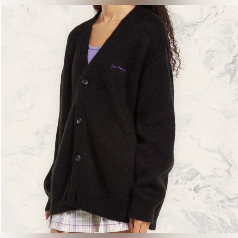 Cozy Black Cardigan by iets frans